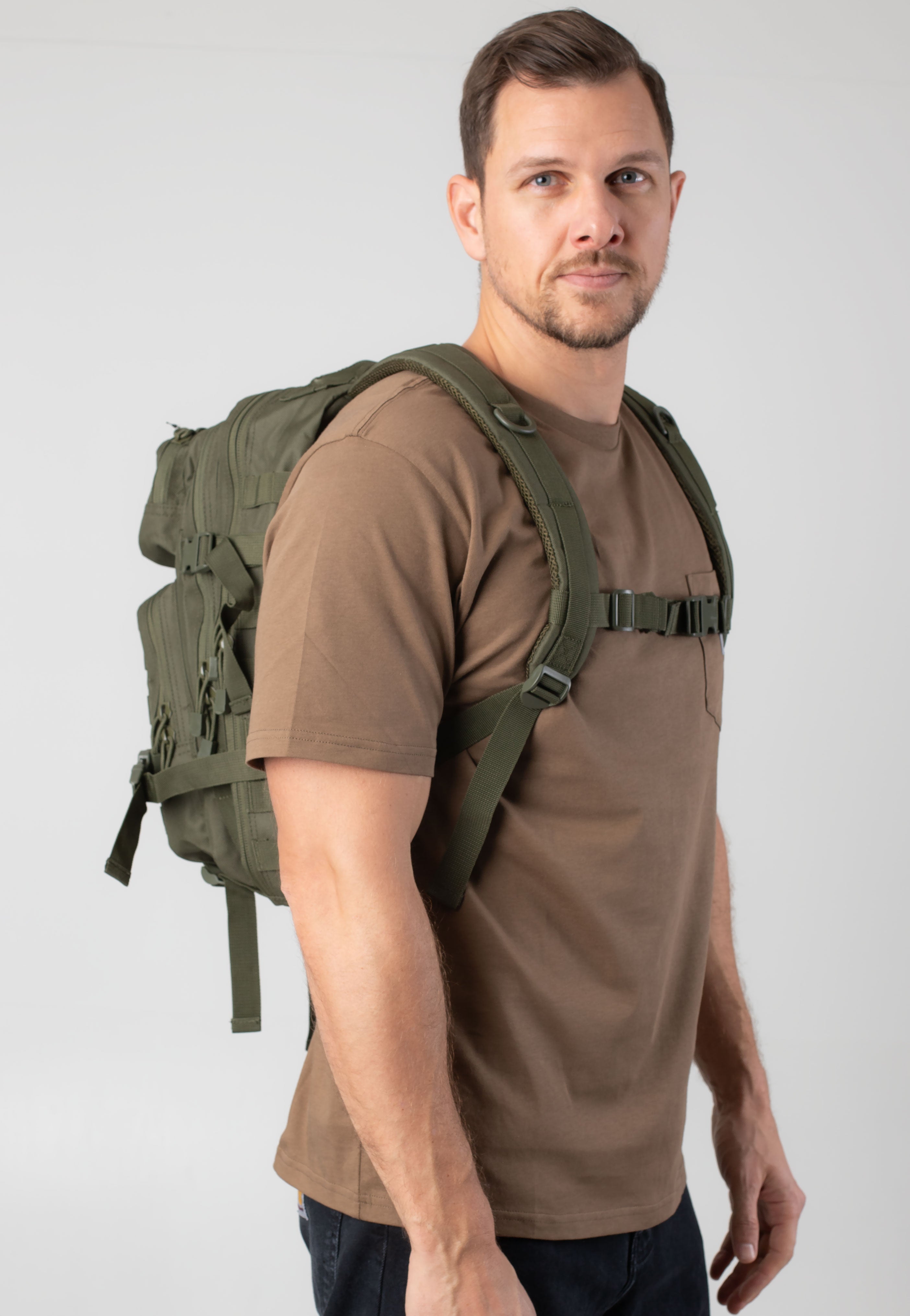 Brandit - Assault Pack Medium Olive - Backpack | Neutral-Image