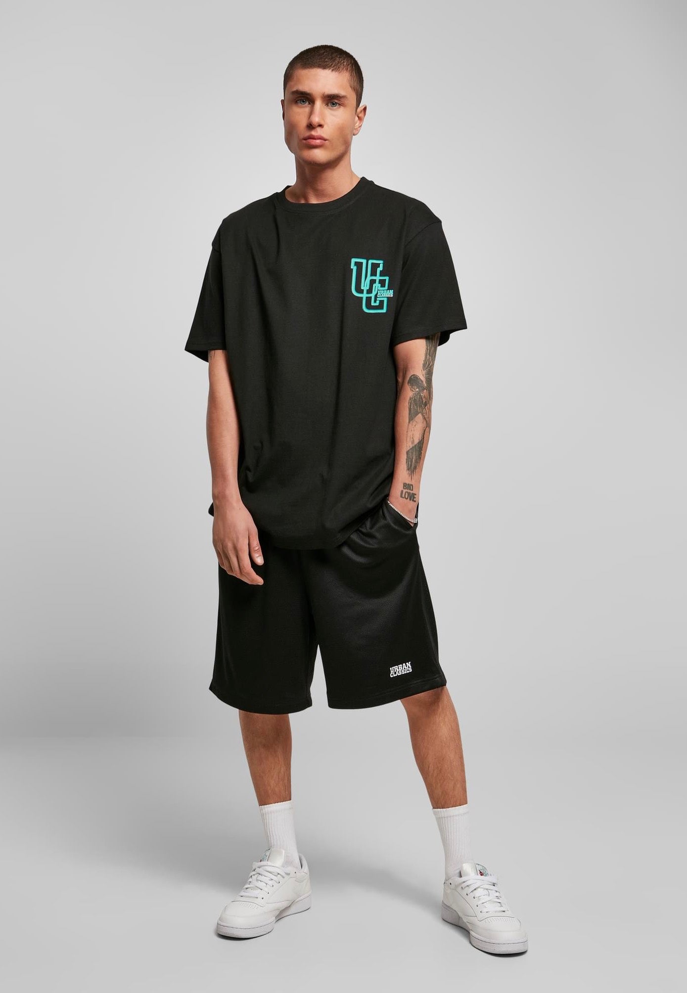 Urban Classics - Glow Logo Black - T-Shirt | Men-Image
