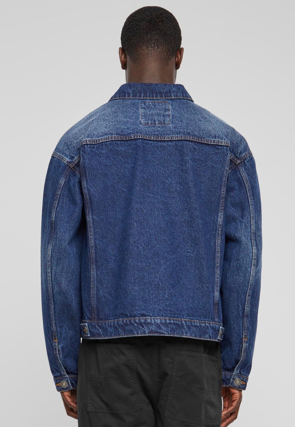 Urban Classics Heavy Ounce Boxy Denim New Mid Blue Washed Jeansjacke