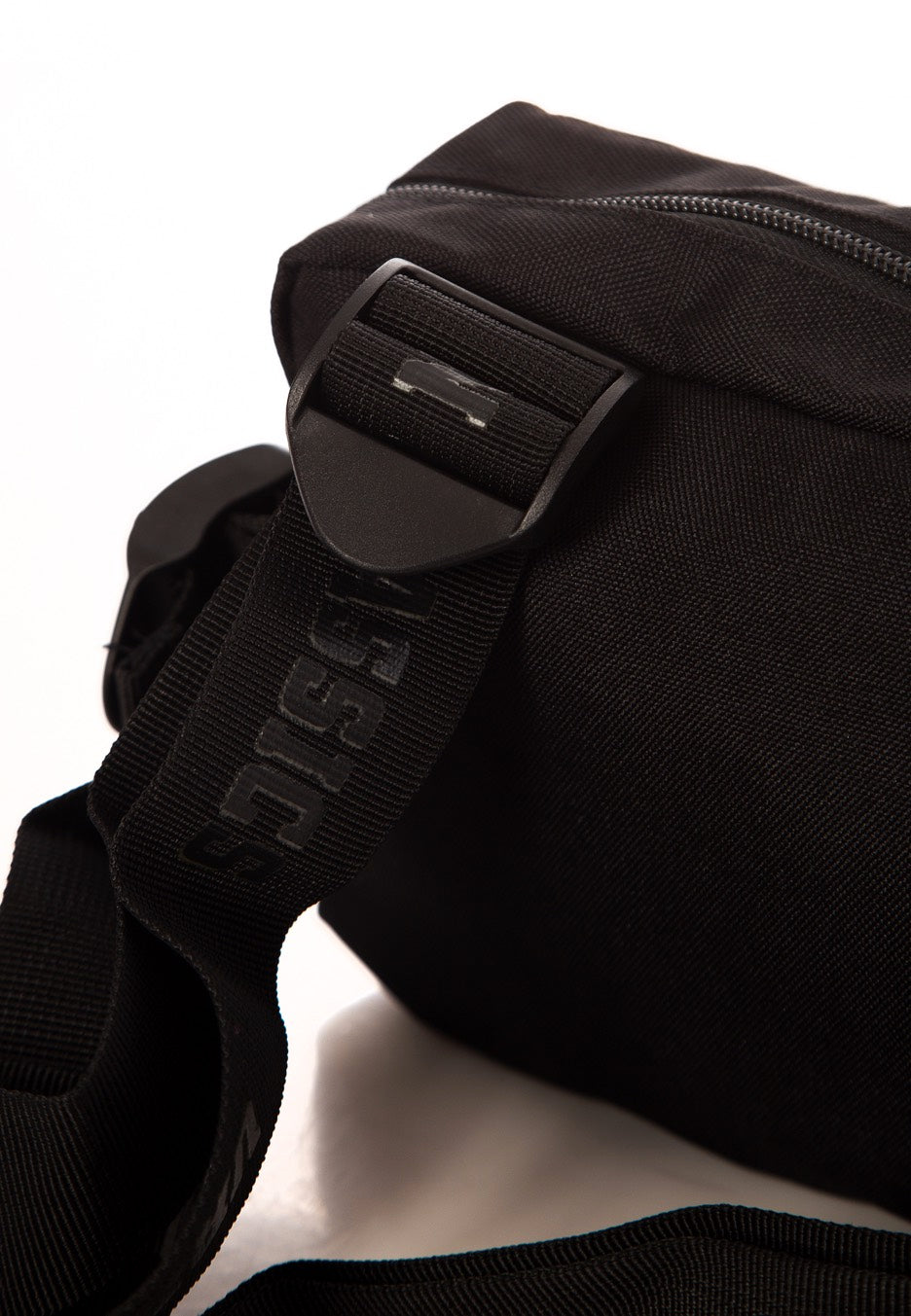 Urban Classics - Urban Classics Chest Bag Black - Hip Bag | Neutral-Image